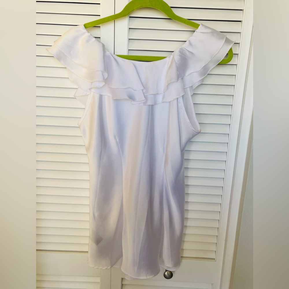 SIONI Womens Size L  White  Sleeveless Ruffle Pleat Detail Blouse Top